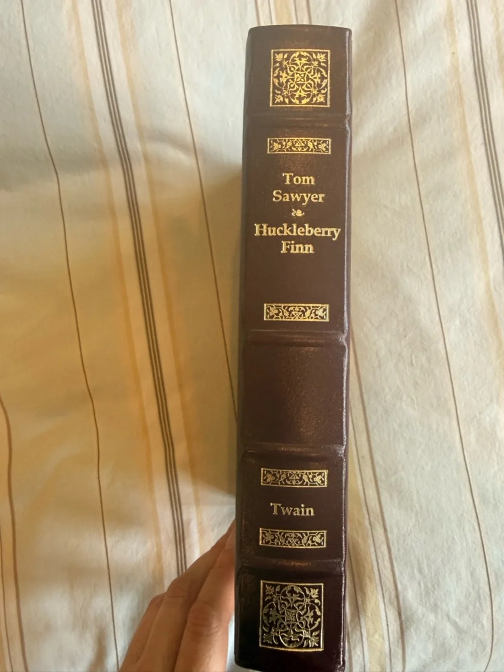 Mark Twain: Tom Sawyer & Huckleberry Finn - Collector’s Edition Leather Bound